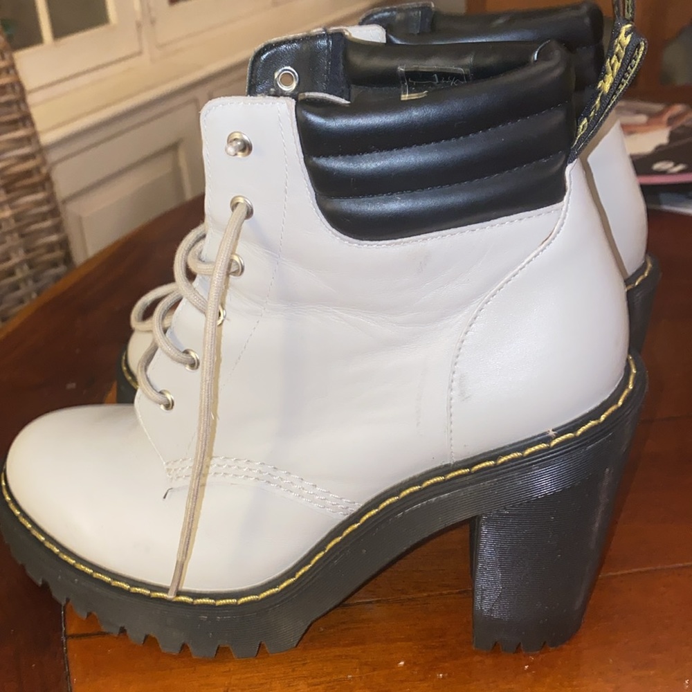 Dr Marten Boots